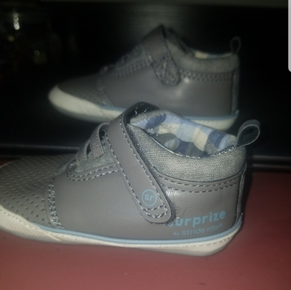 Stride Rite baby shose boys‎ S(6-12months) Gray - Picture 3 of 5